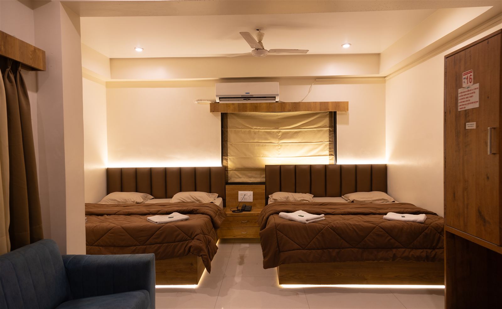 Four bed deluxe room with two double beds